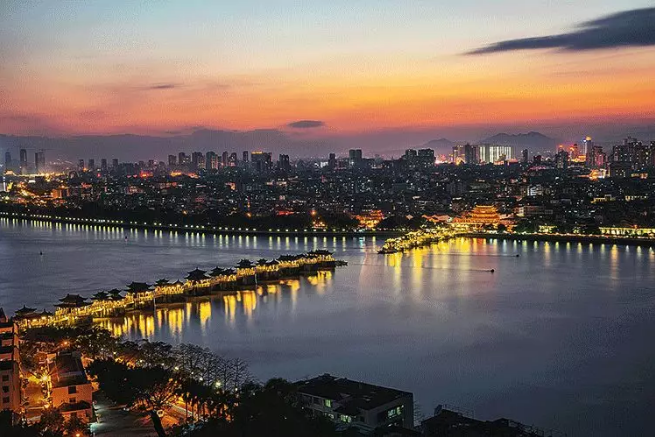 4706.2萬！盈峰環境高質量垃圾轉運類設備助力潮州打造城市新面貌